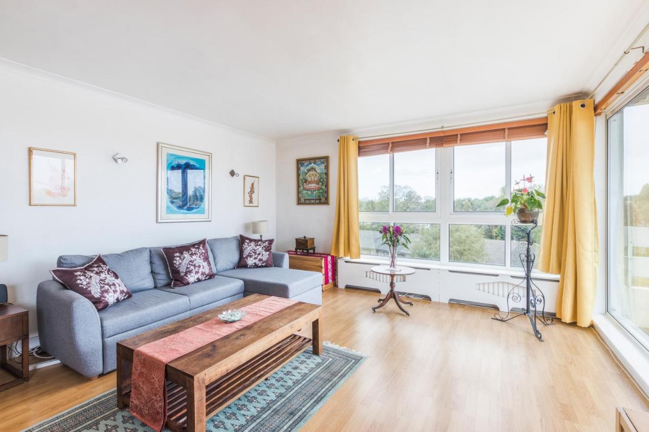 شقة لندن  في Bright 1Bed Putney Apt With Leafy Views المظهر الخارجي الصورة